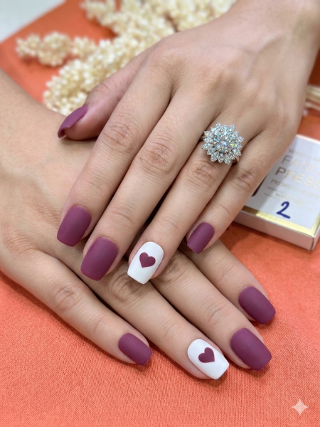 اظافر مات FANCY