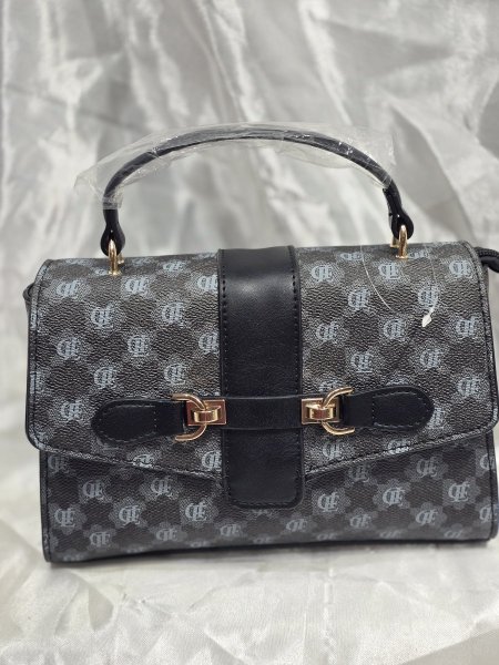 شنطه صبايا وكيوت